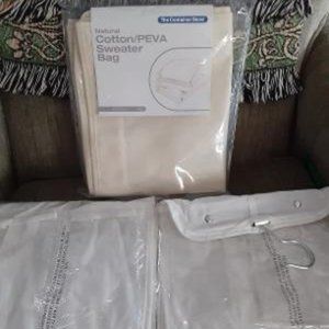 sweater/shoes bags